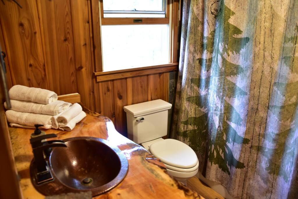 Quiet And Comfy 3bed/2bath - With Hot Tub. Chalet Cedar